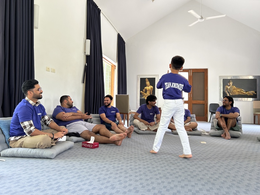 14. Knowdis Meetup Images