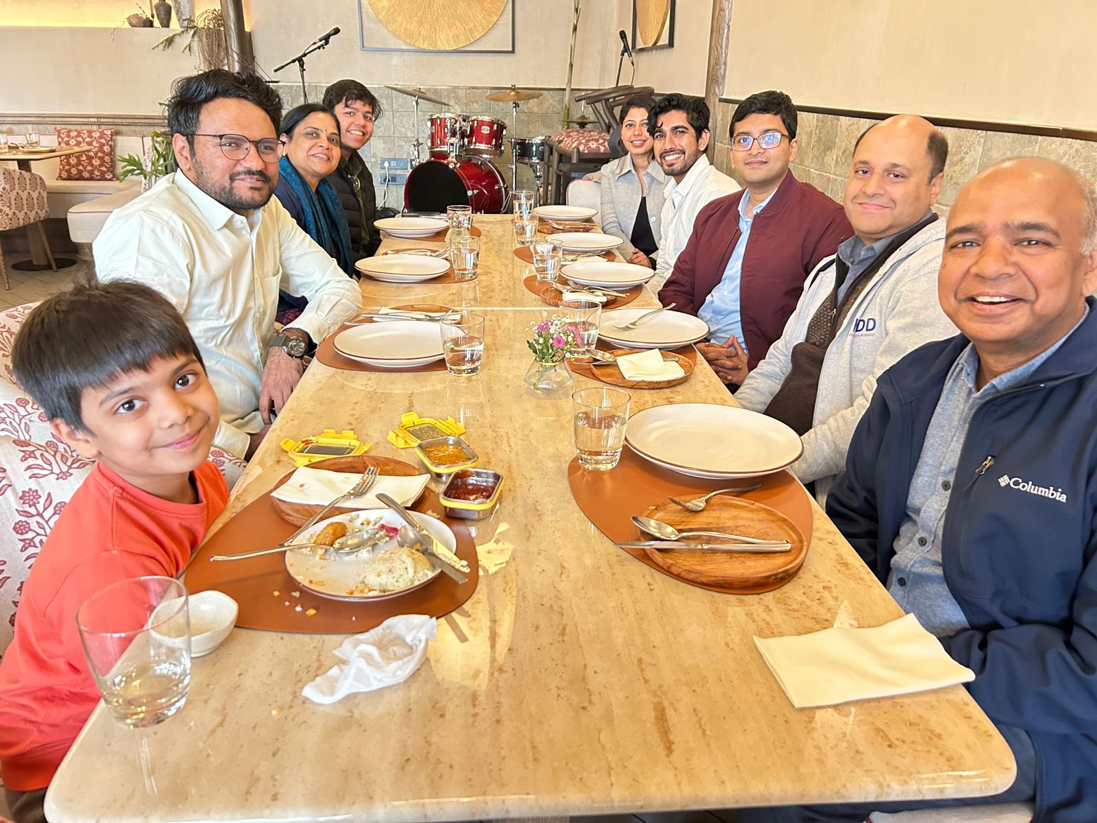 3. Knowdis Meetup Images