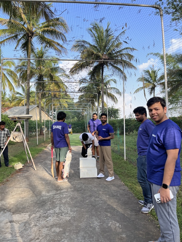 6. Knowdis Meetup Images